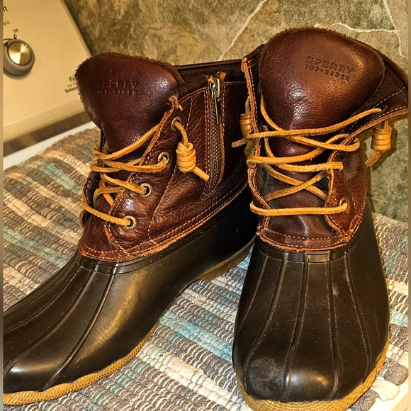 poshmark sperry duck boots